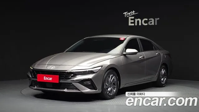 Hyundai AVANTE 2024 — photo 1