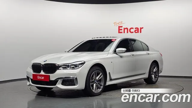 BMW 7-Series 2019 — photo 1