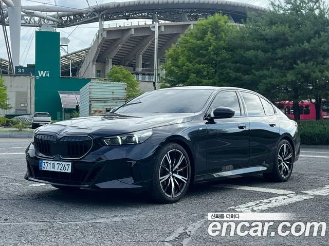 5 Series (G60)