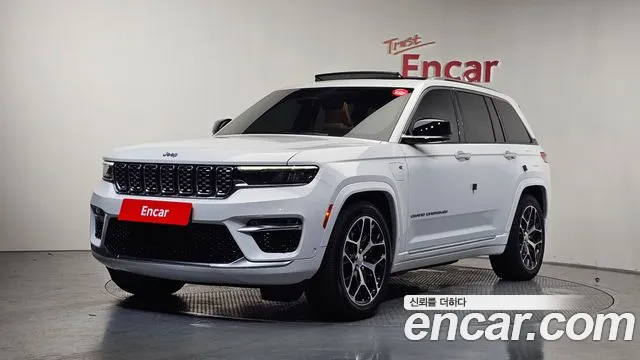 Jeep Cherokee 2023 — photo 1