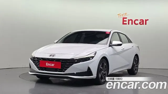 Hyundai AVANTE 2023 — photo 1