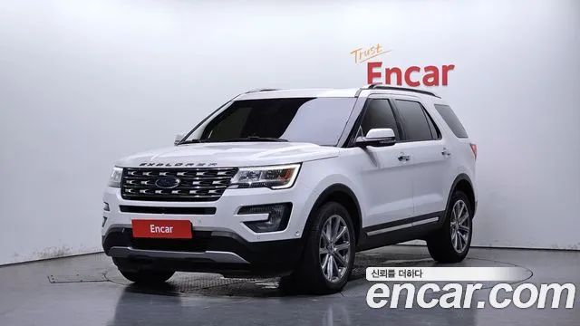 Ford Explorer 2017 — photo 1