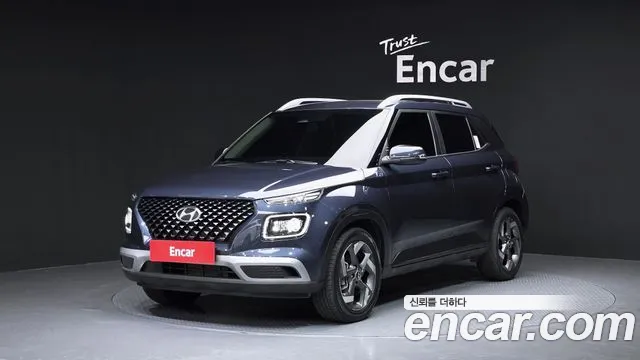 Hyundai Venue 2023 — photo 1