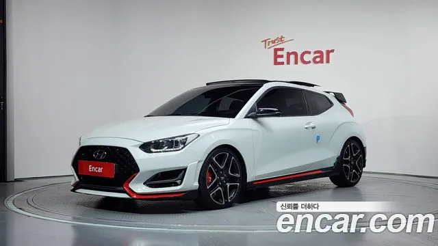Hyundai Veloster 2019 — photo 1