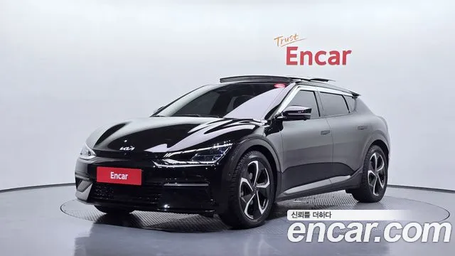 Kia EV6 2022 — photo 1
