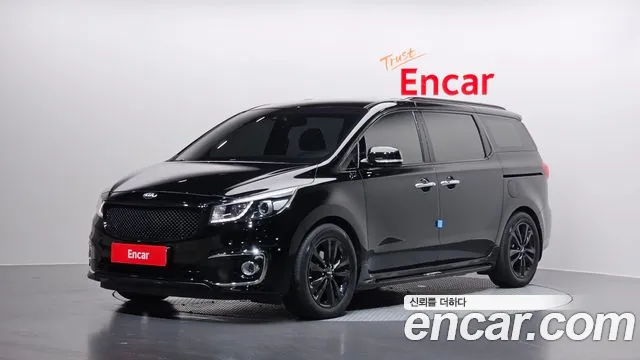 Kia Canival 2016 — photo 1