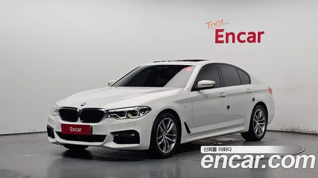 BMW 5-Series 2017 — photo 1