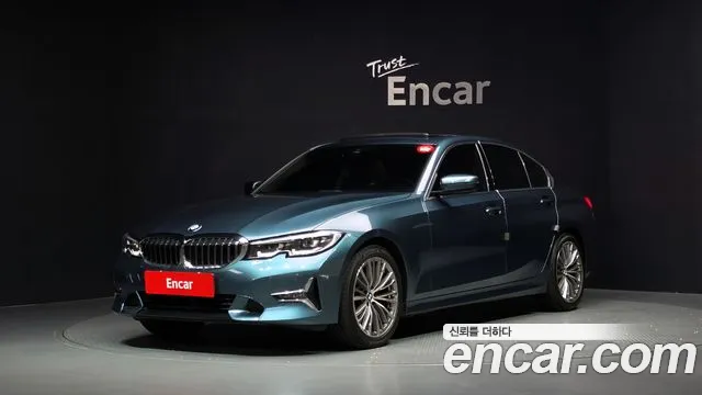 BMW 3-Series 2021 — photo 1