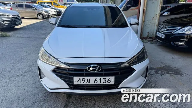 Hyundai AVANTE 2019 — photo 1