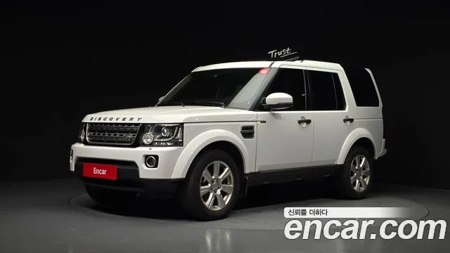 Land Rover Discovery 2015 — photo 1