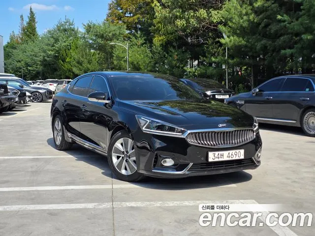 Kia K7 2017 — photo 1