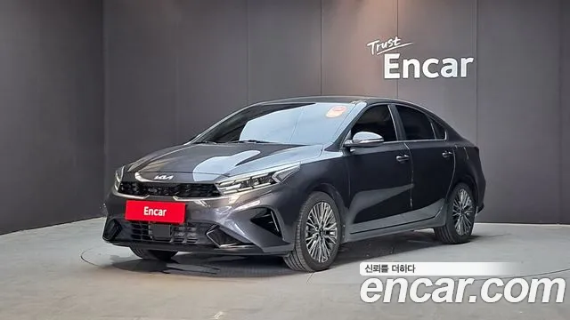 Kia K3 2022 — photo 1