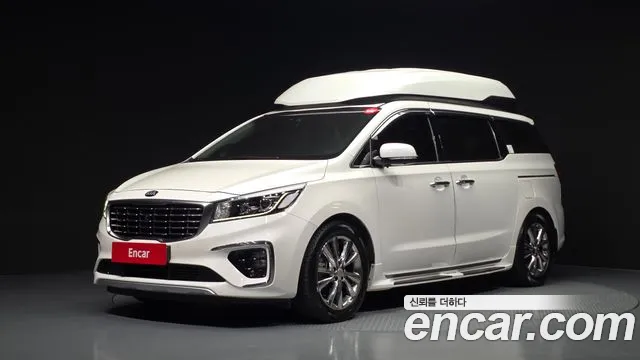 Kia Canival 2019 — photo 1