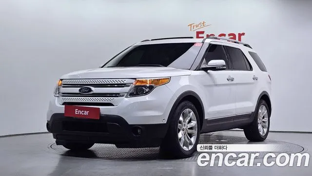 Ford Explorer 2015 — photo 1