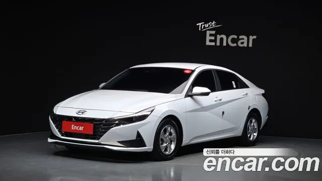 Hyundai AVANTE 2023 — photo 1