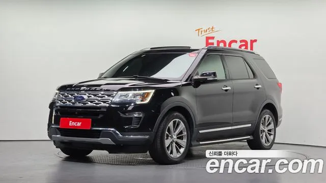 Ford Explorer 2018 — photo 1
