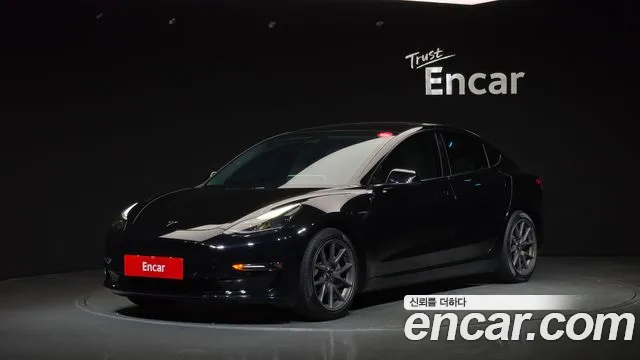 Tesla Model 3 2021 — photo 1