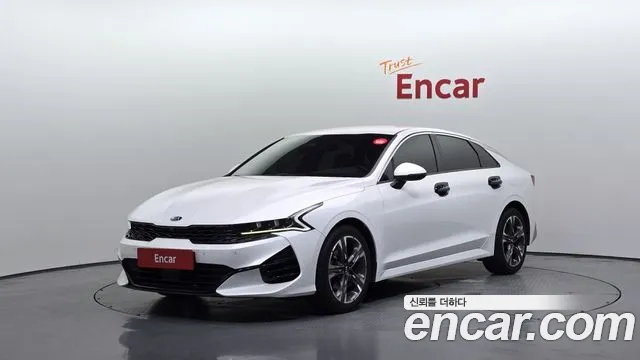 Kia K5 2021 — photo 1