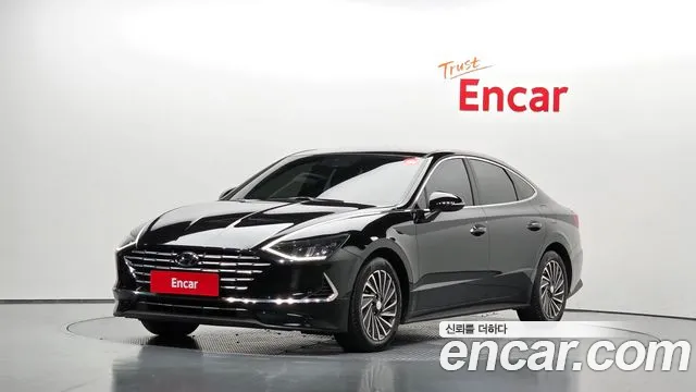 Hyundai Sonata 2022 — photo 1