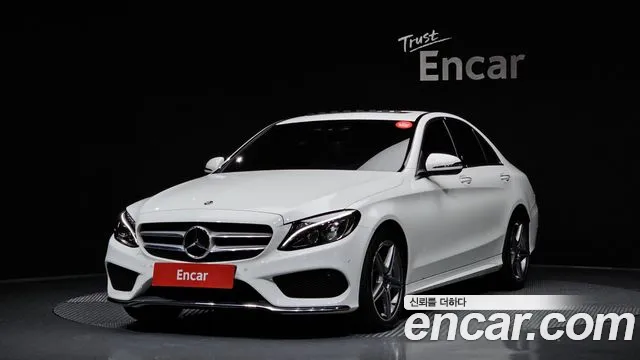 Mercedes-Benz C-Class 2018 — photo 1