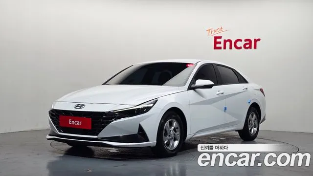 Hyundai AVANTE 2023 — photo 1
