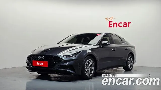 Hyundai Sonata 2022 — photo 1