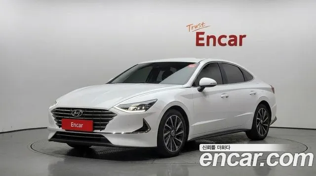 Hyundai Sonata 2022 — photo 1