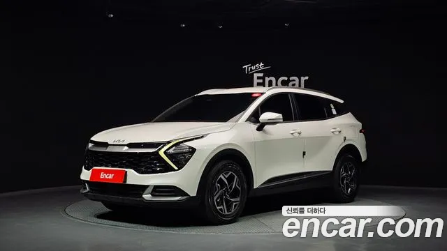 Kia Sportage 2022 — photo 1