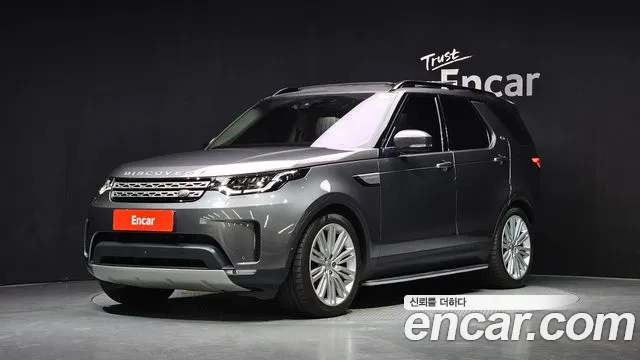 Land Rover Discovery 2017 — photo 1