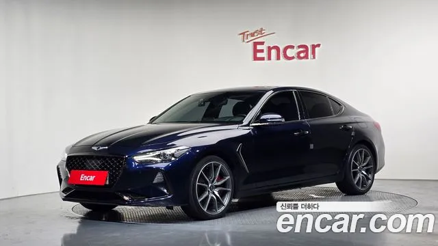 Genesis G70 2019 — photo 1
