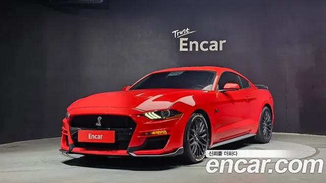 Ford Mustang 2019 — photo 1