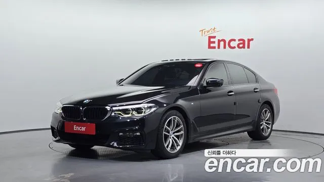 BMW 5-Series 2017 — photo 1