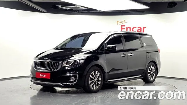 Kia Canival 2018 — photo 1