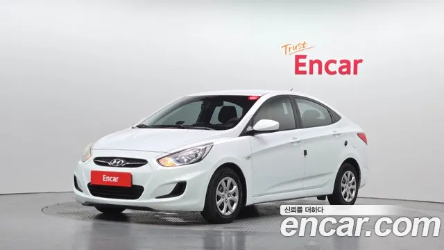 Hyundai Accent 2015 — photo 1