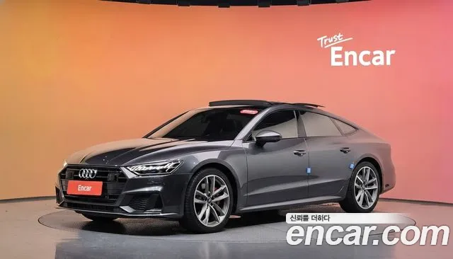Audi A7 2021 — photo 1