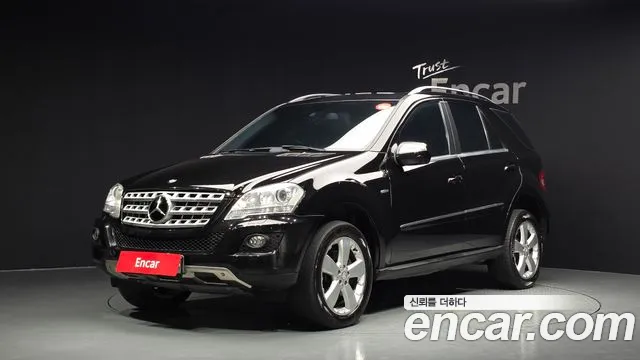 Mercedes-Benz M-class 2010 — photo 1