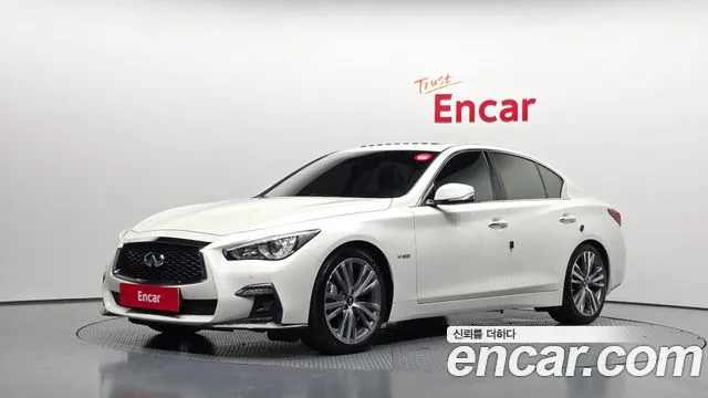 Infiniti Q50 2019 — photo 1