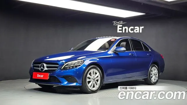 Mercedes-Benz C-Class 2019 — photo 1
