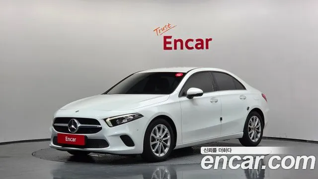 Mercedes-Benz A-Class 2020 — photo 1