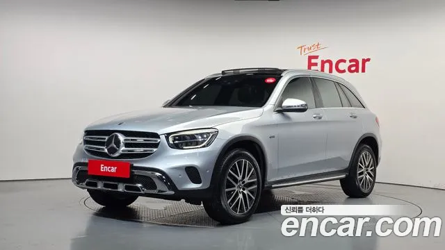 Mercedes-Benz GLC-Class 2021 — photo 1