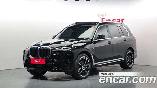 BMW X7 2025 — photo 1