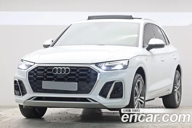 Audi Q5 2021 — photo 1