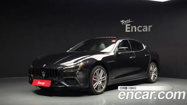 Maserati Ghibli 2018 — photo 1