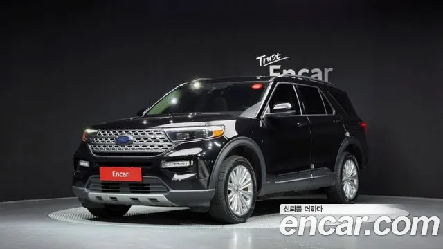 Ford Explorer 2021 — photo 1