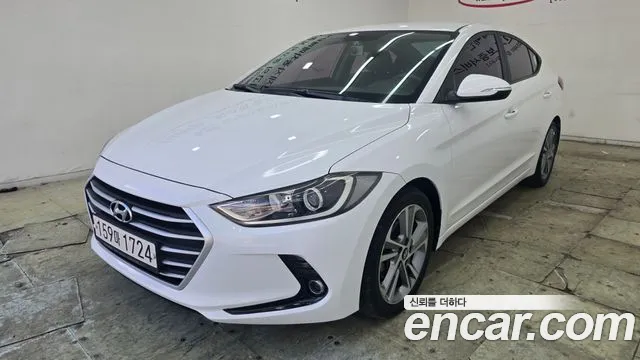 Hyundai AVANTE 2018 — photo 1