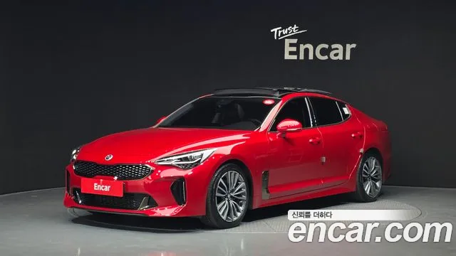Kia Stinger 2018 — photo 1