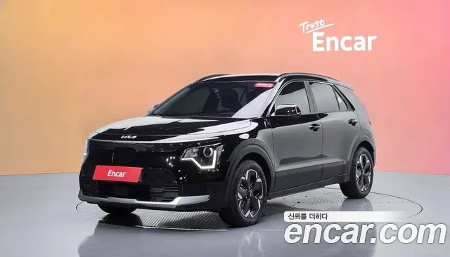 Kia Niro 2024 — photo 1