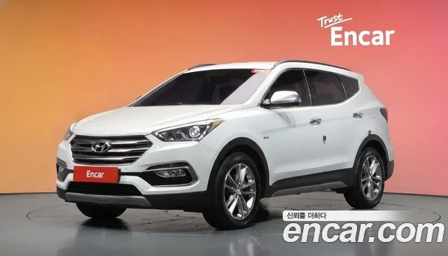 Hyundai Santafe 2018 — photo 1