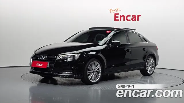 Audi A3 2018 — photo 1