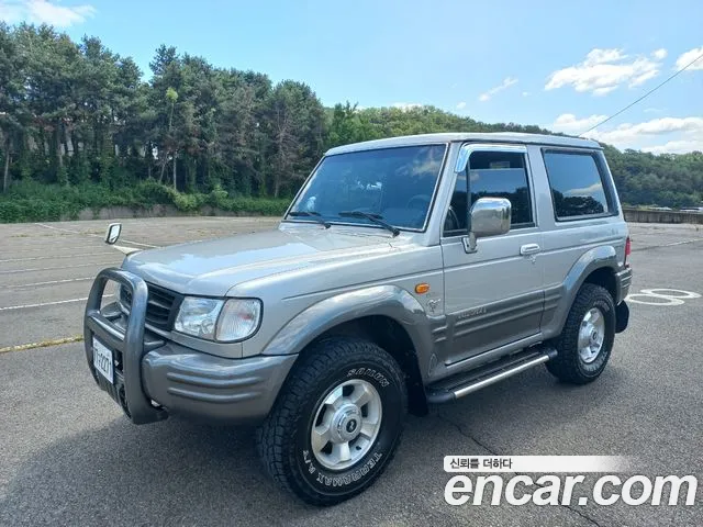 Hyundai Galloper 2002 — photo 1